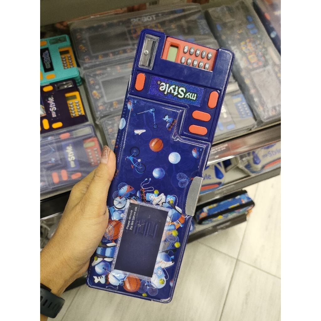 

Kotak Pensil Serbaguna/ Otomatis