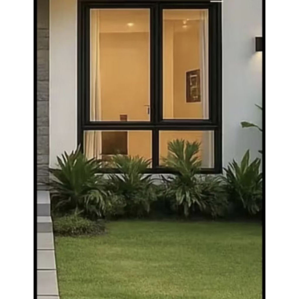 jendela kusen 4" tinggi 160 lebar 130 dua bukaan atas dan dua kaca mati