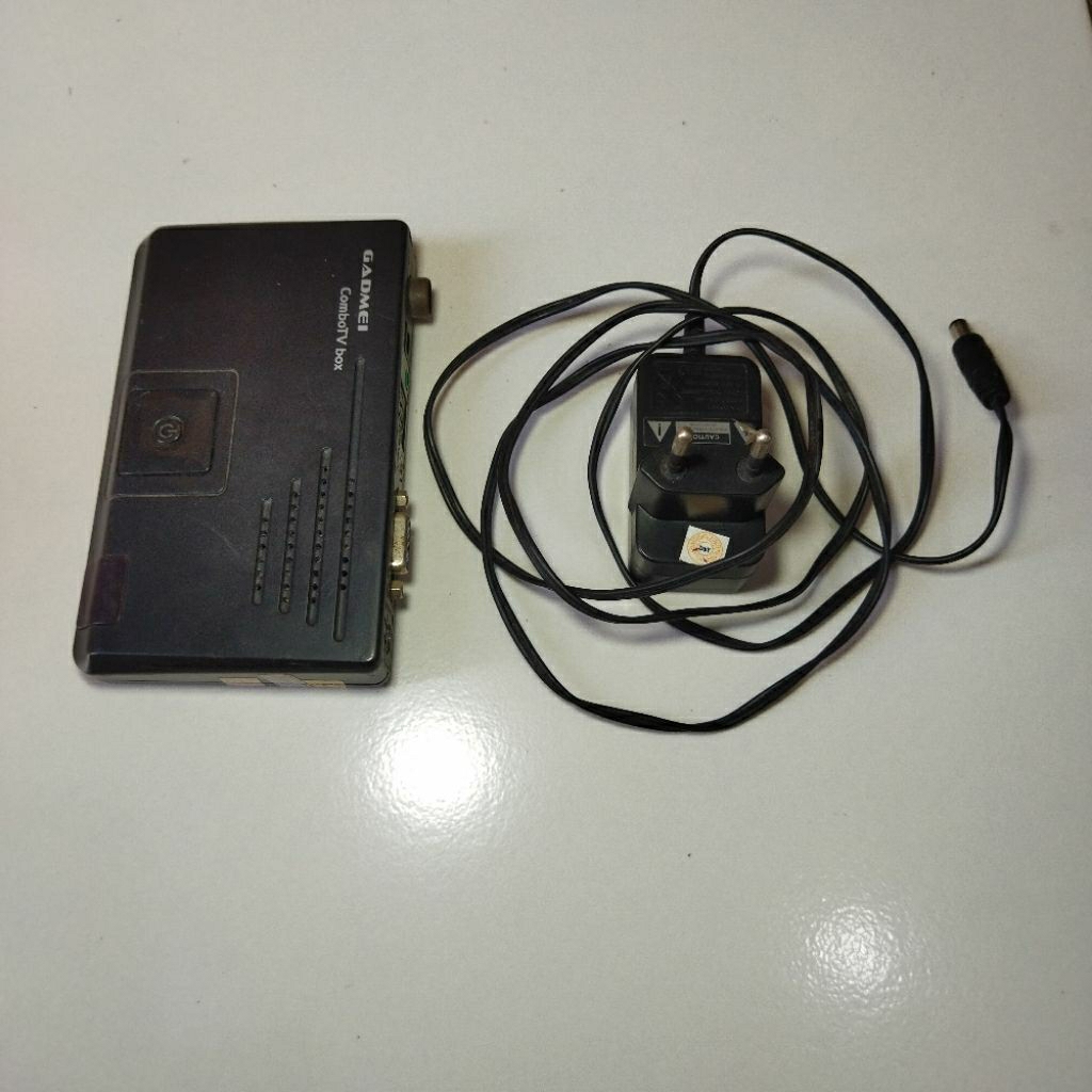 TV Tuner Analog + Adaptor 5V Bekas Normal