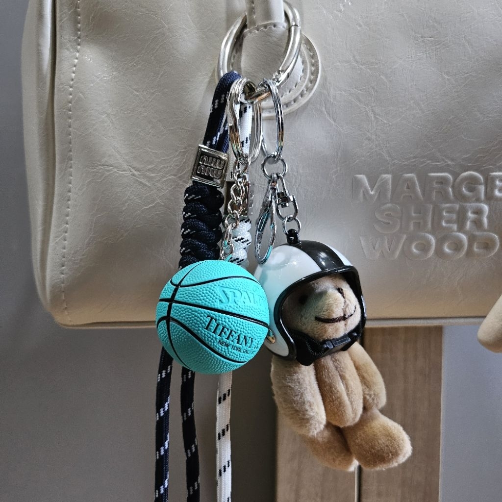 gantungan kunci tas bear basketball tifanny