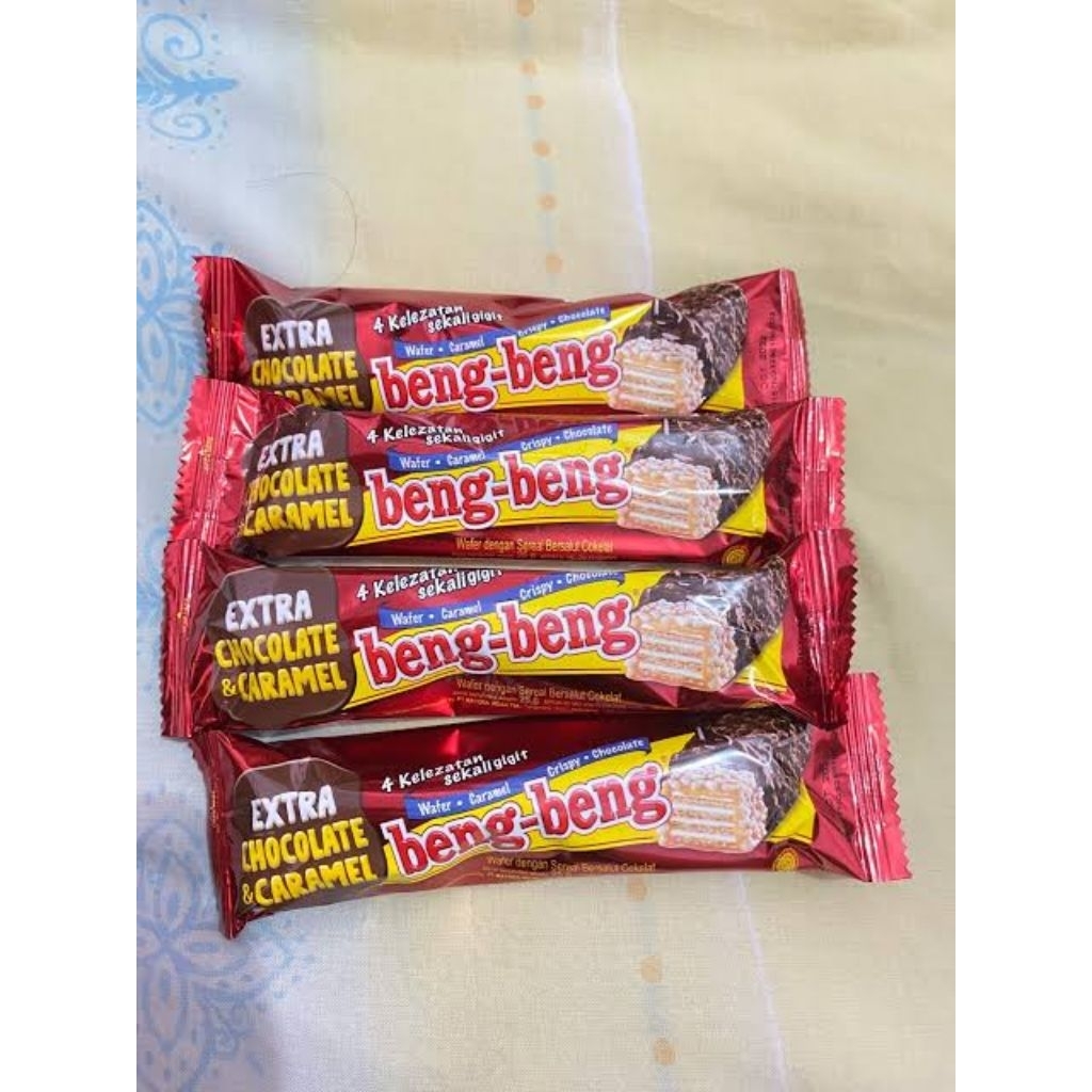 

Beng-Beng Wafer Coklat Extra Chocolate dan Caramel Per Box Isi 17