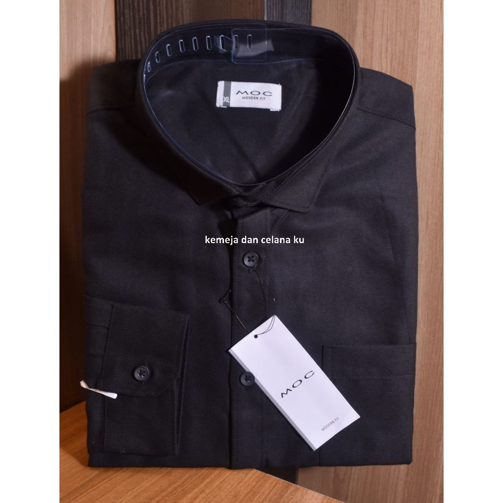 Kemeja Pria MOC Lengan Panjang Hitam Polos Modern Fit LNN 02