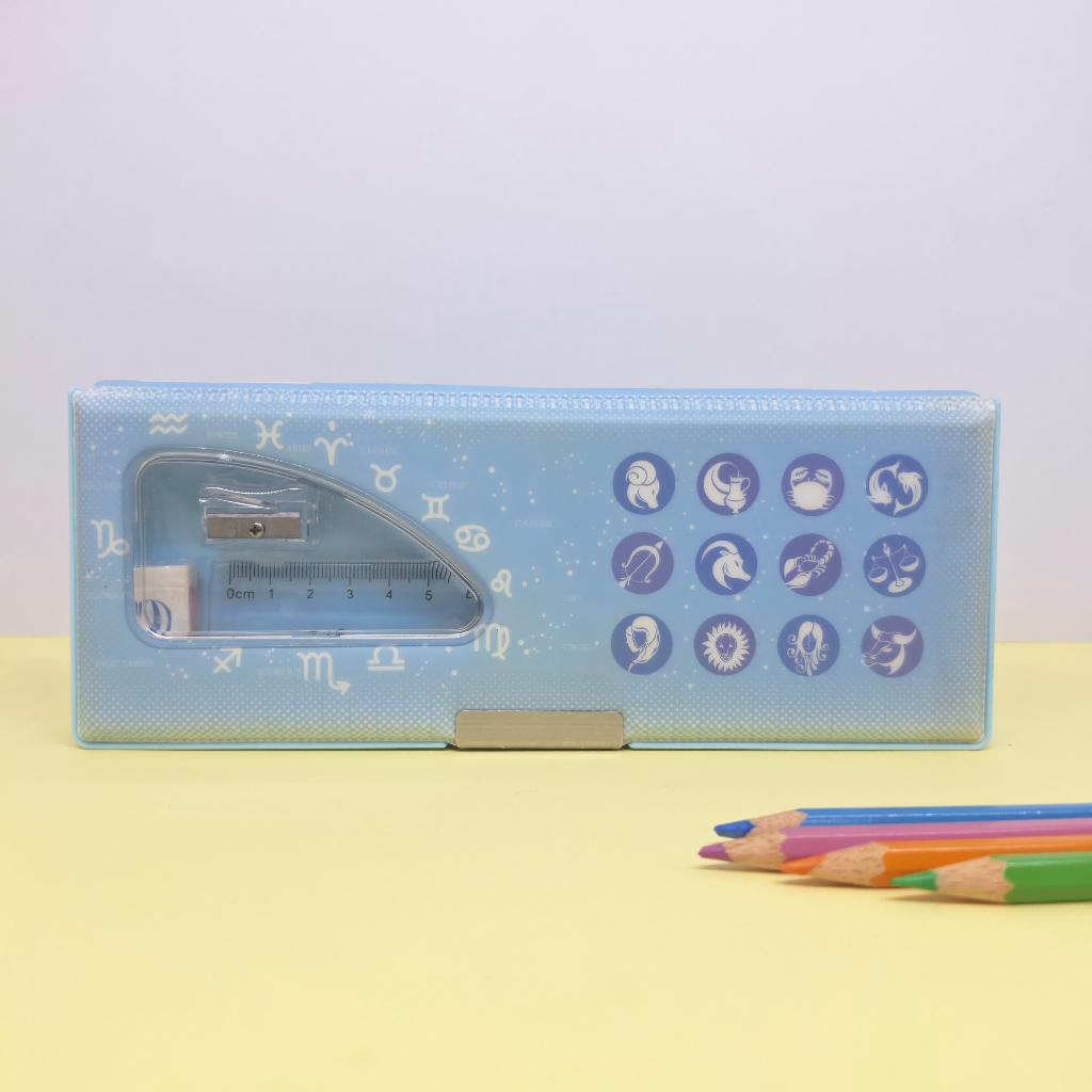 

Kotak Pensil Magnet Fancy Horoscope Biru Muda 35252