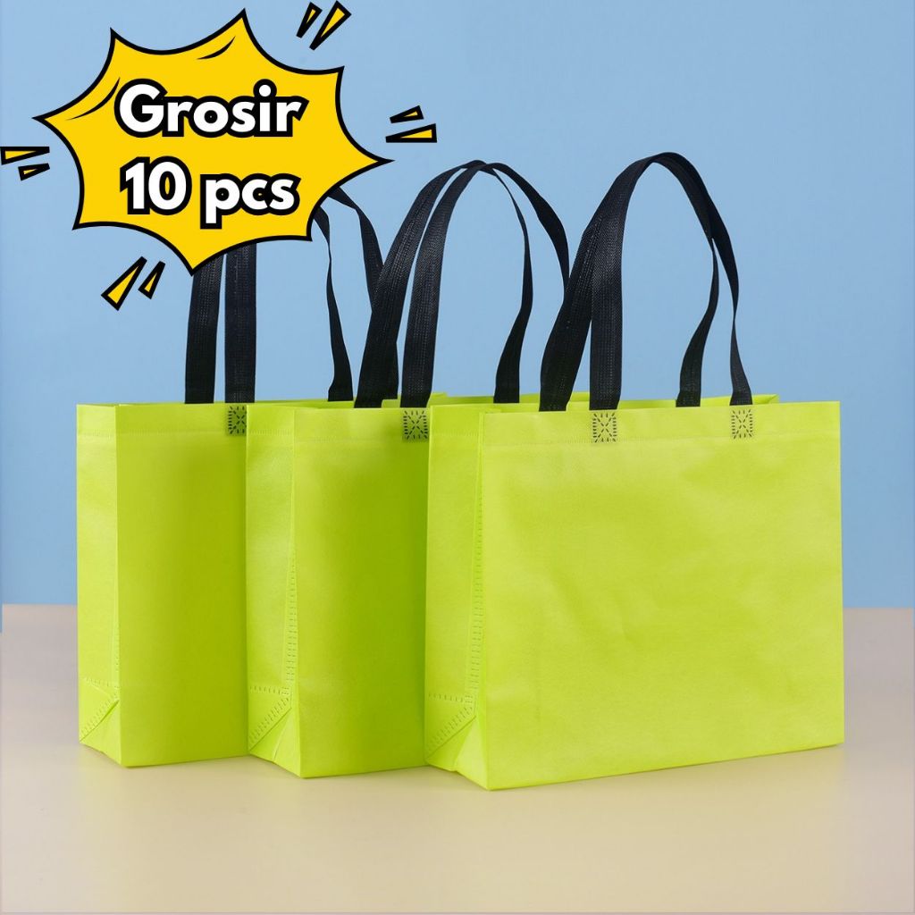 

10PCS Grosir Stock Tersedia Tas Spunbond Handle | Goodie Bag | Tote Bag | Souvenir | Hampers |untuk Toko Baju| Selamatan Haji Khitan Ultah Wedding 28x20x10 32x27x10 43x32x10 47x36x10