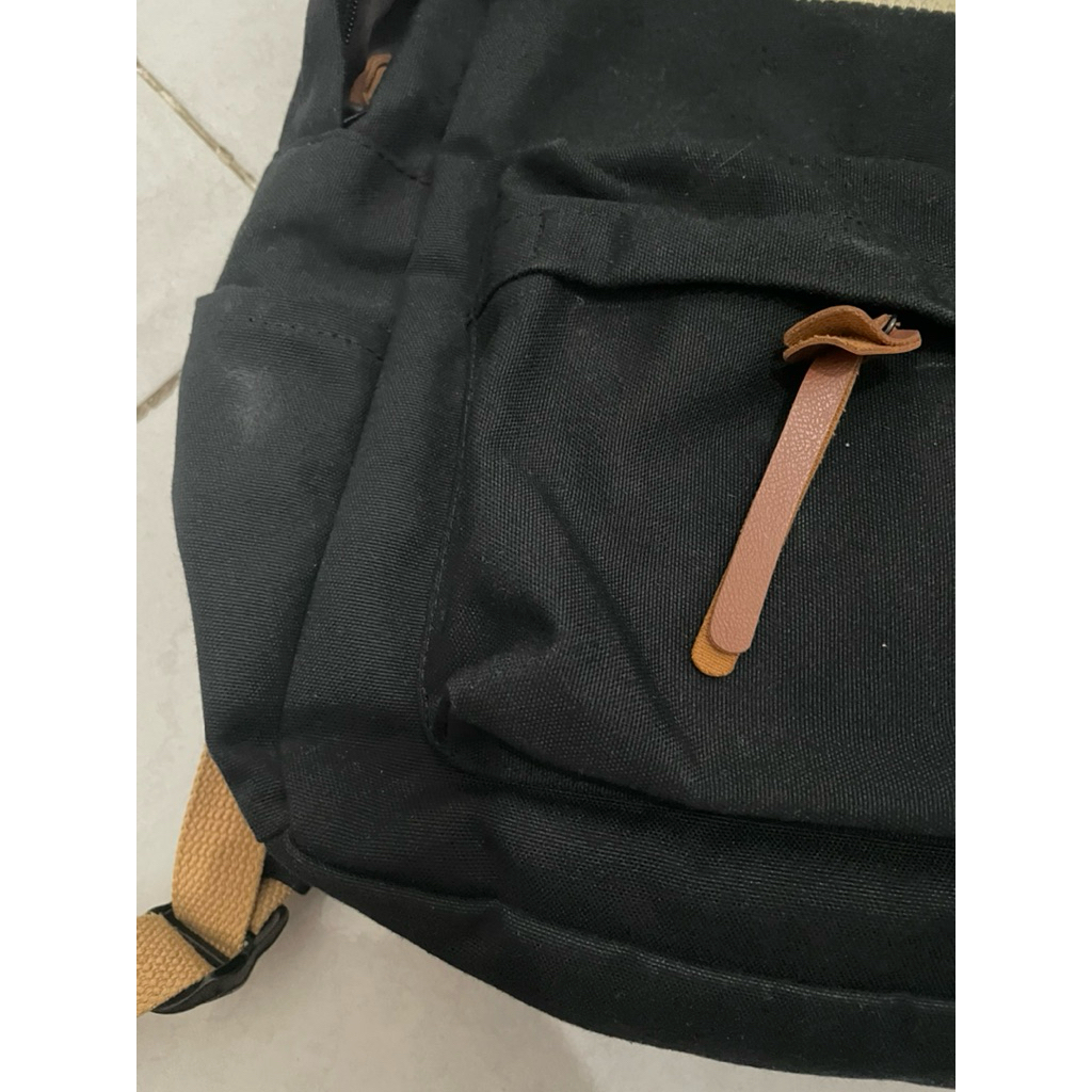 Preloved Backpack Merche