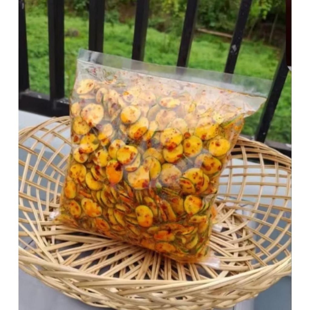 

SEBLAK/SEBRING /KERUPUK JENGKOL BULAT PEDAS MANIS GURIH/ DAUN JERUK