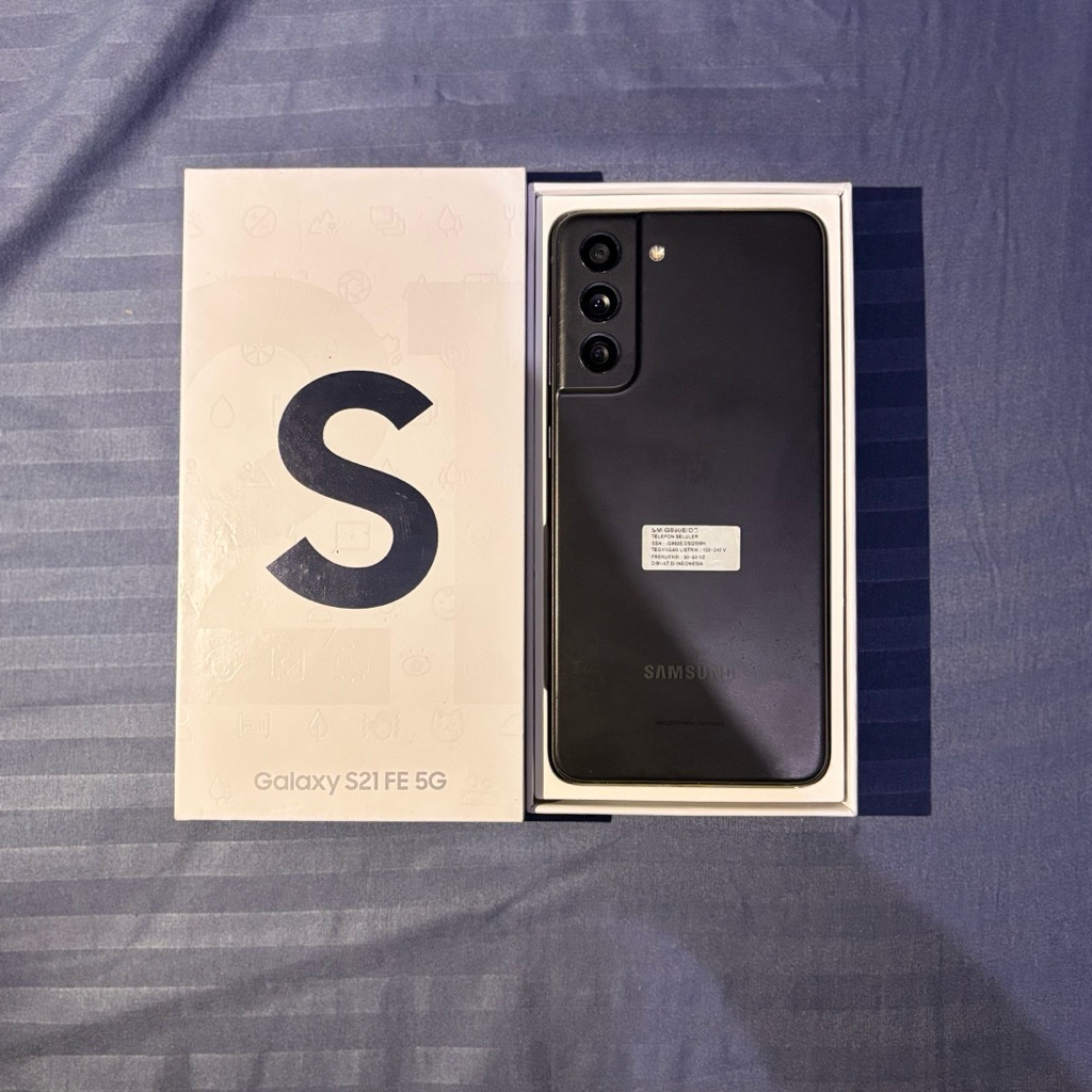 Samsung S21 FE 8/256 Black Second Samsung Official Store