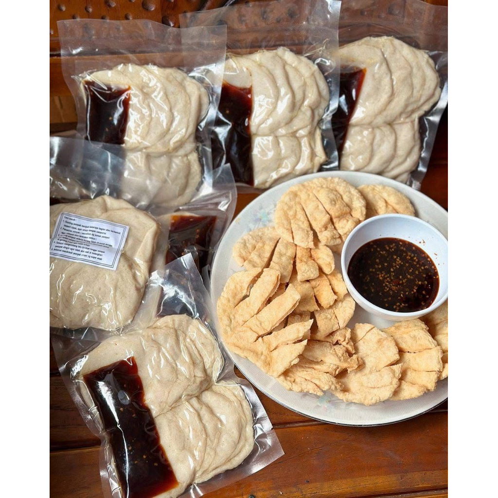 

*Frozen Food* Makanan Khas Palembang. Pempek Kulit 10pcs