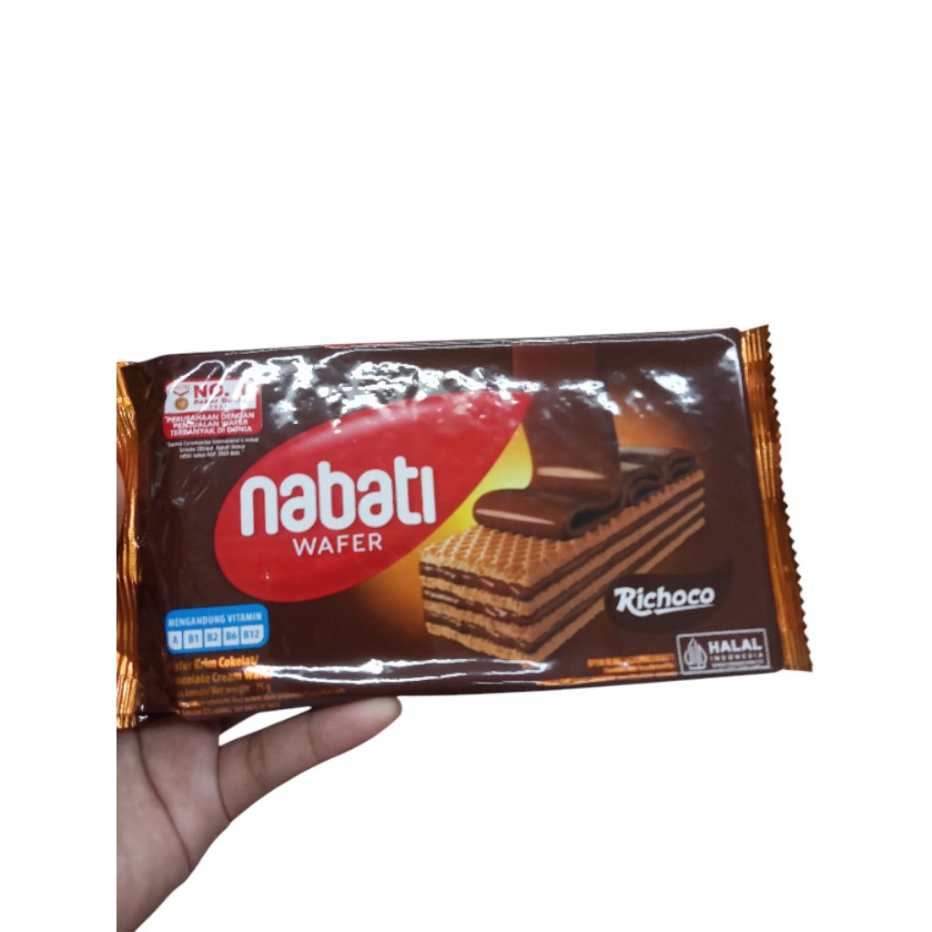 

NABATI wafer coklat 74gram 5000an