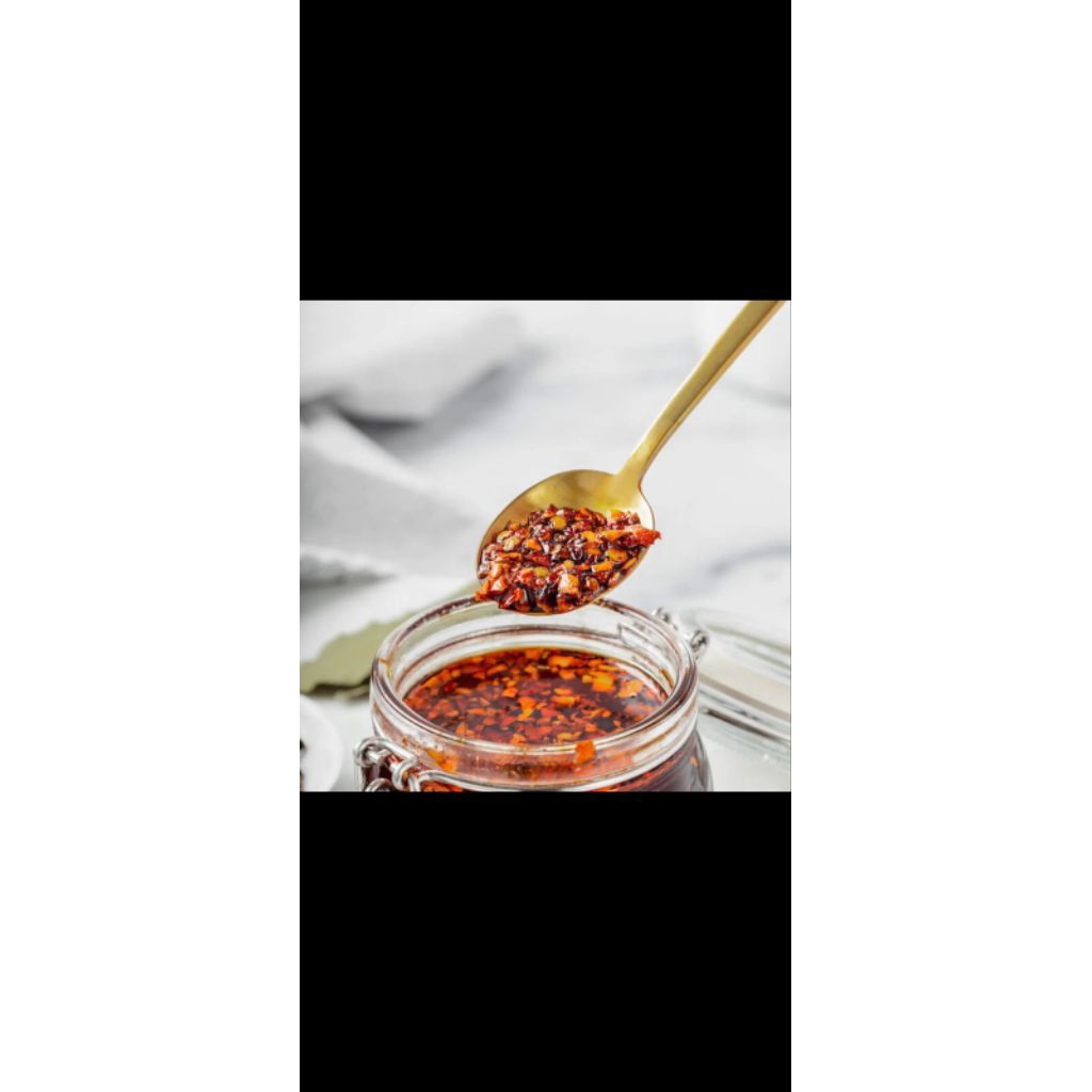 

Chili oil pedas beli 1 geratis 1 untuk kemasan 100gr