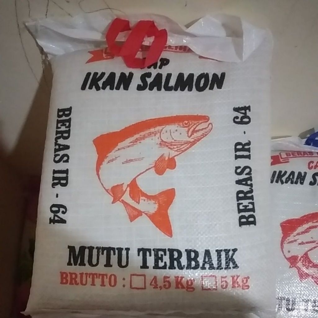 

beras pulen cap ikan salmon