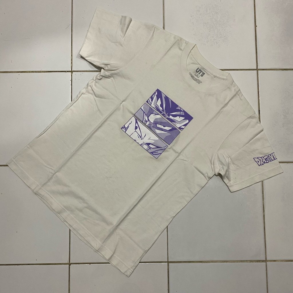 Tshirt Uniqlo Dragon Ball