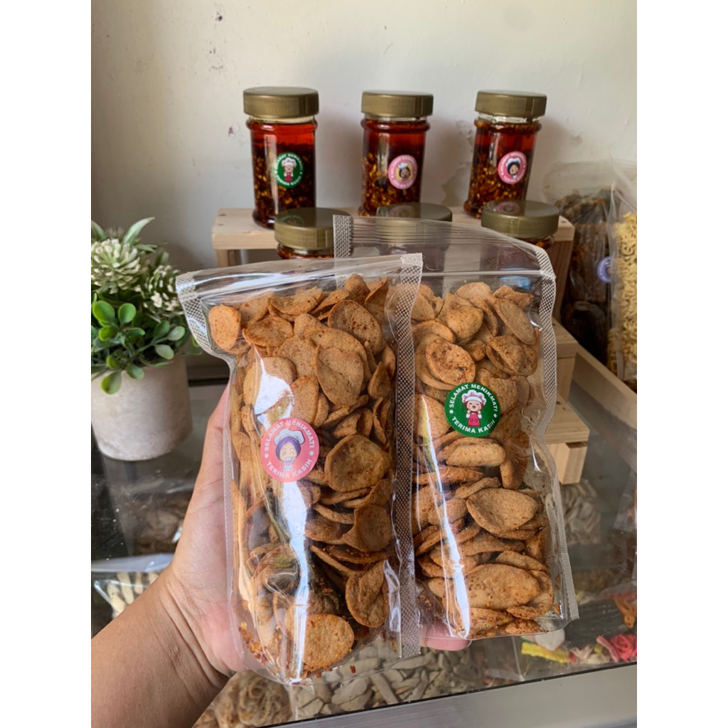 

KERIPIK SOSIS TER BEST SELLER ADA 2 KEMASAN YA GUYS