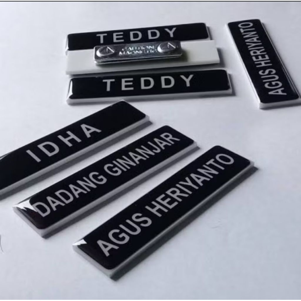 

Name Tag PDH Glossy ( Paku Peniti dan Magnet )