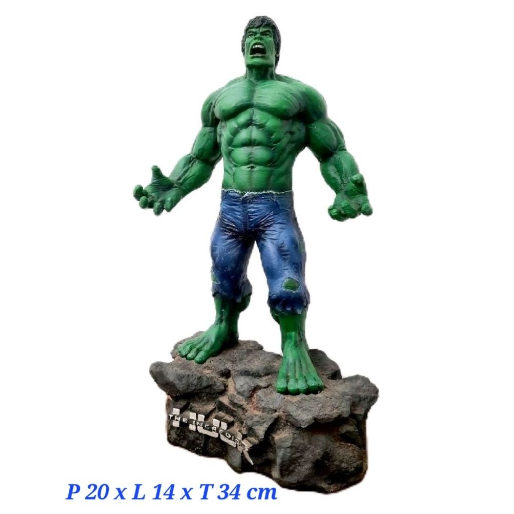 Patung Incredible Hulk Statue