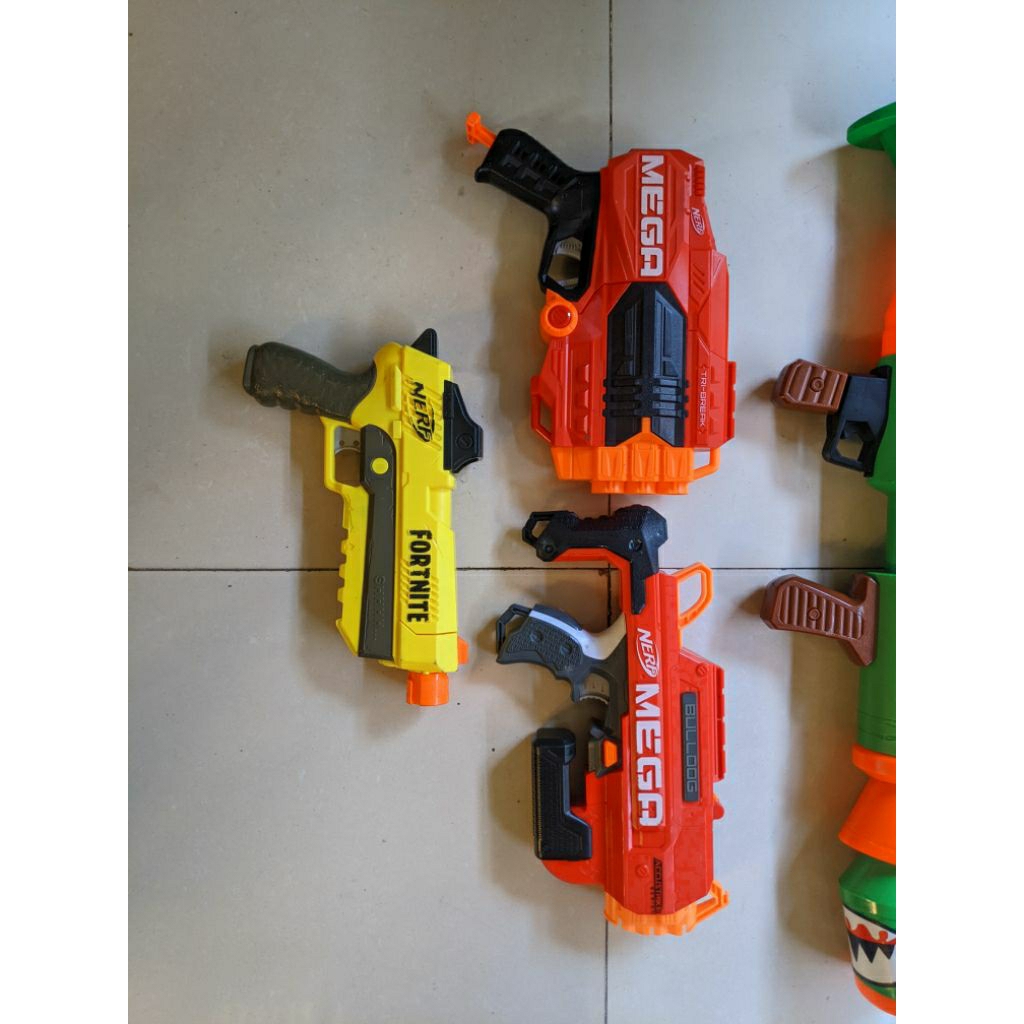 nerf buldog, nerf tribreak, nerf fortnite