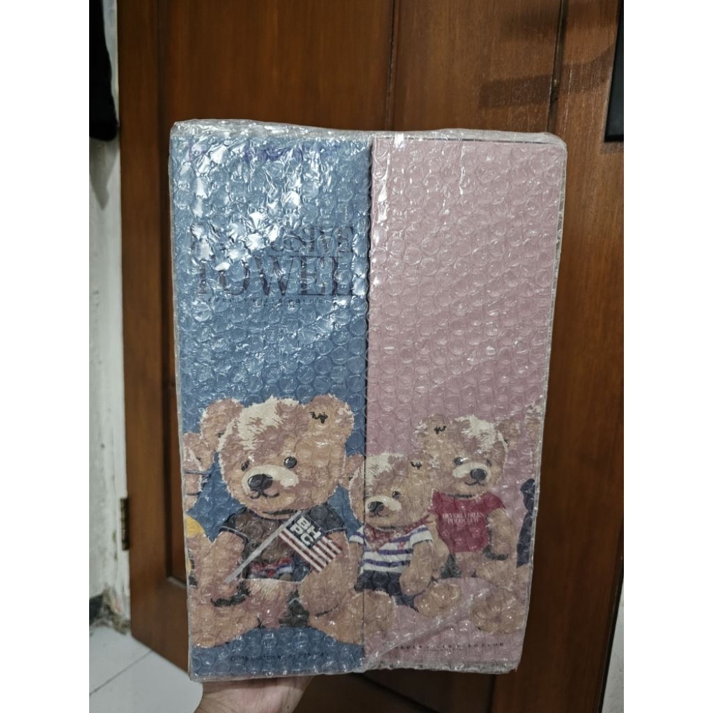 Handuk/Towel Exclusive Beverly Hills Polo Club