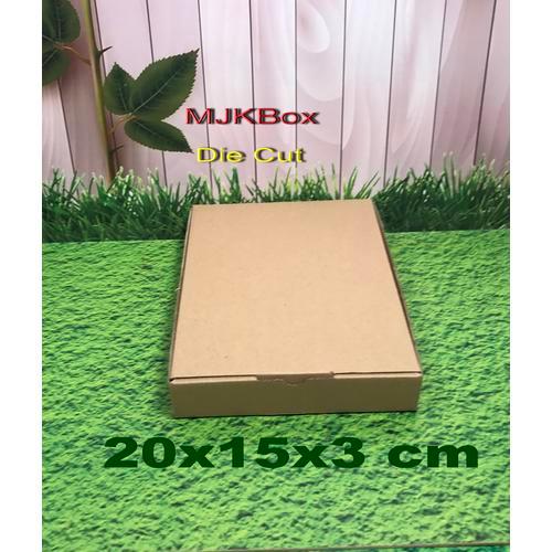 

Kardus Karton Uk, 20x15x3 cm...Die Cut MEMANJANG KE BELAKANG