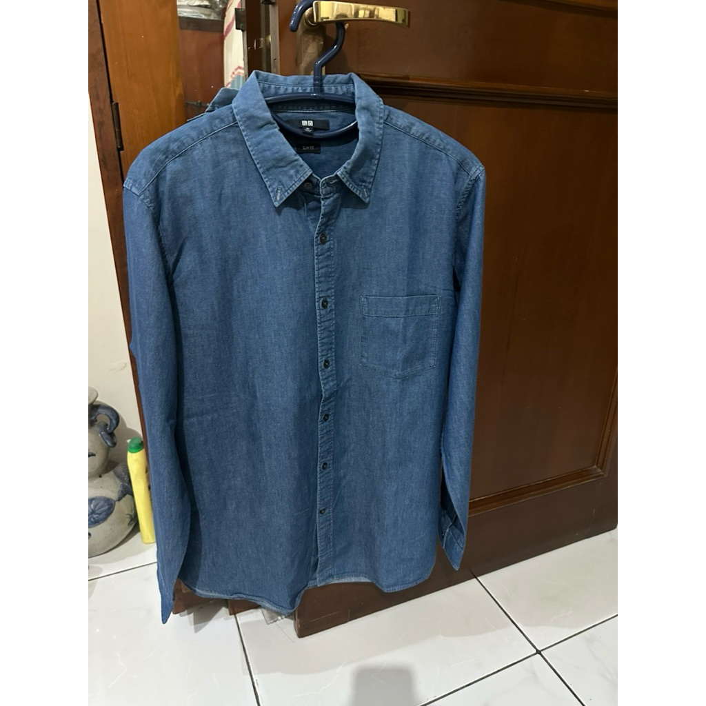 kemeja pria uniqlo denim | kemeja uniqlo formal casual cowo