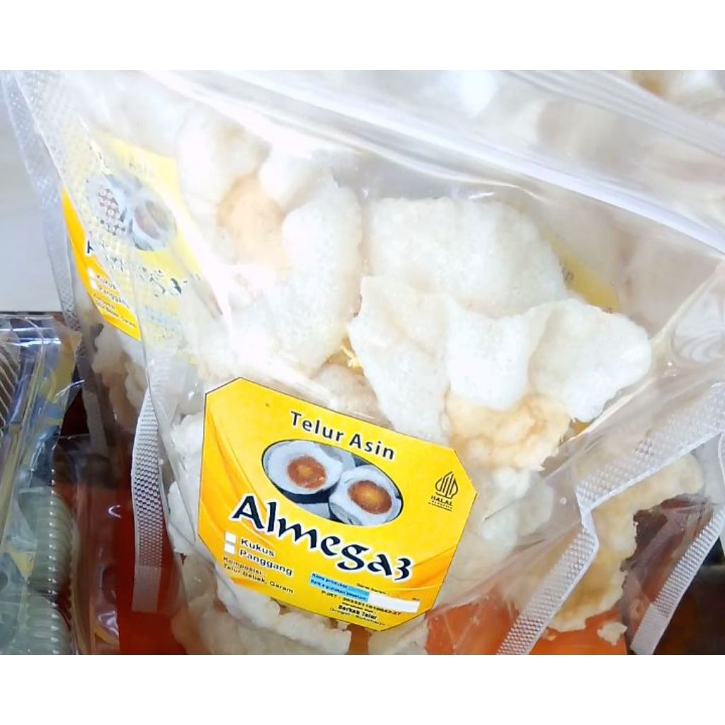 

krupuk telur asin