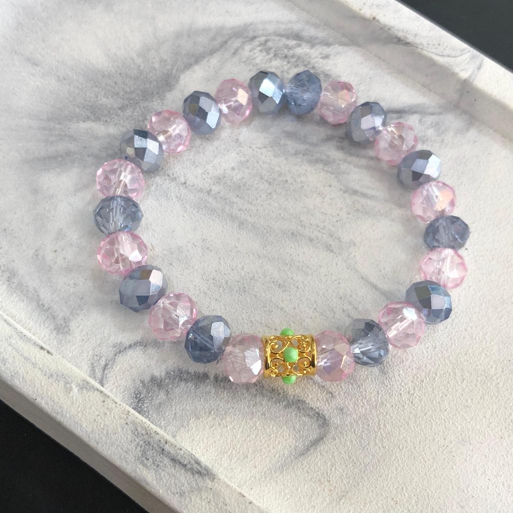 Gelang Emas Crystal Charm 375/8K