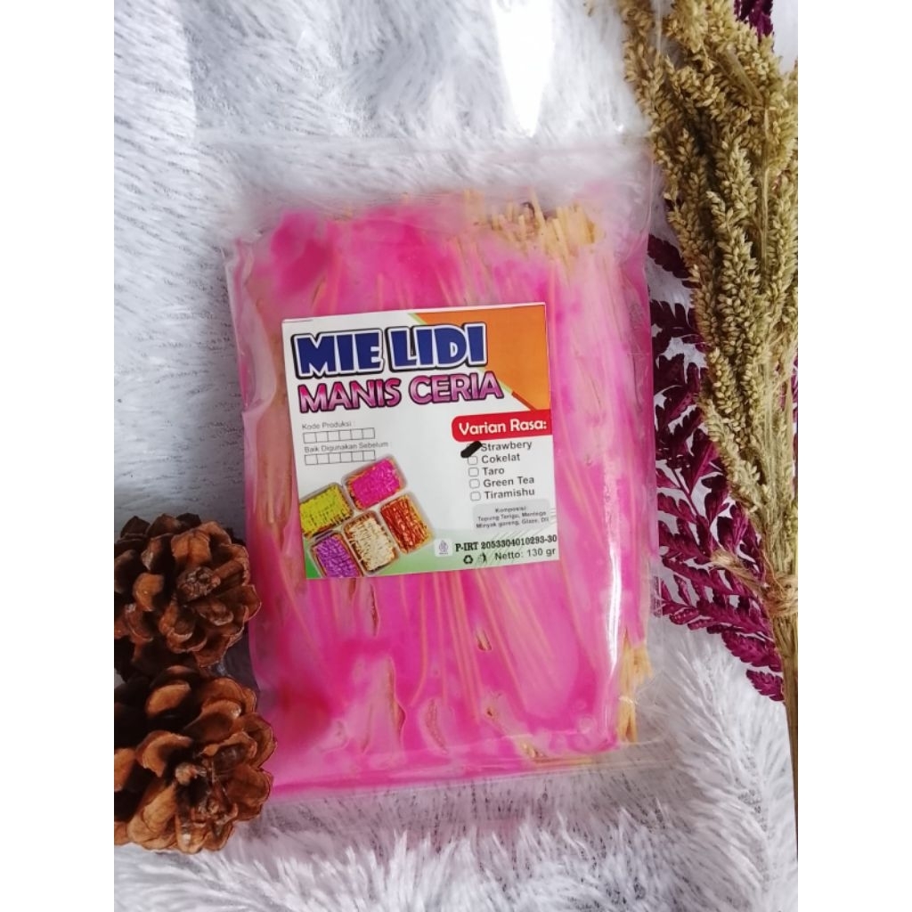

mie lidi basah rasa stroberi
