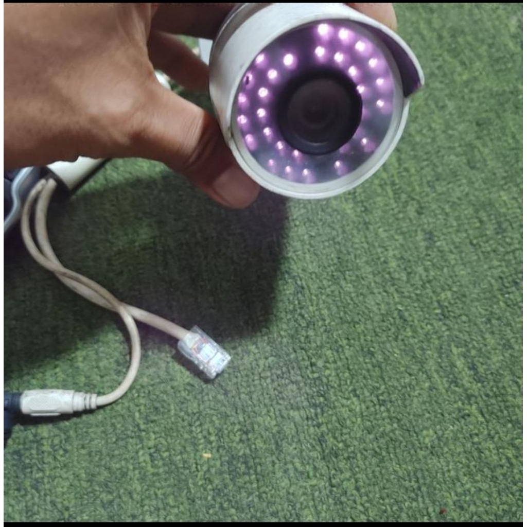 IP CAMERA HIKVISION 2mp Outdoor Eror