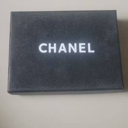 

kotak atau box untuk dompet