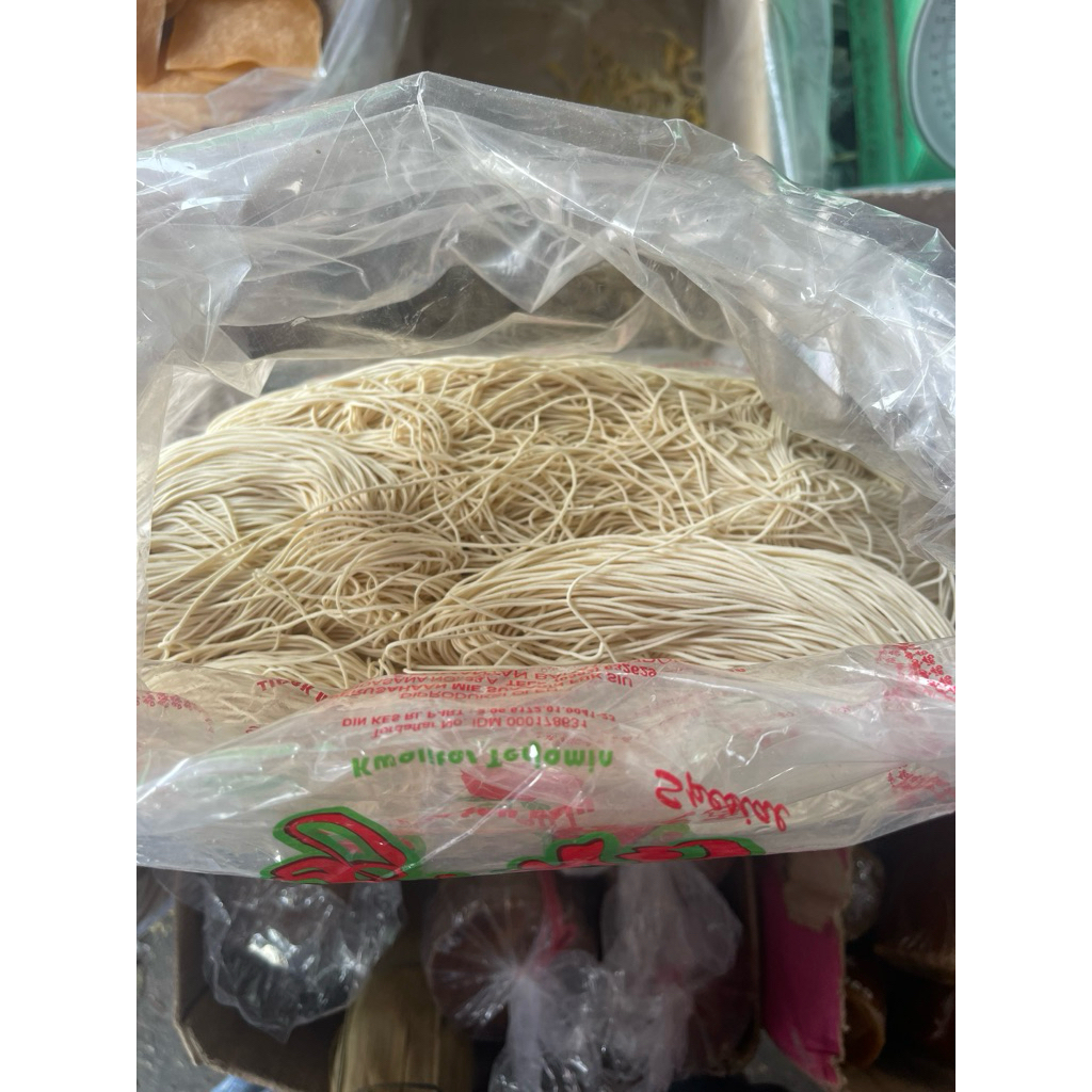 

mie panjang umur /mie asin 500gr