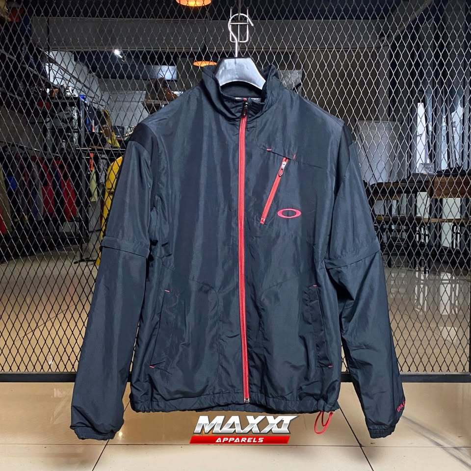 Jaket Oakley Black | BB (65-70 KG) | Jaket Harian | Oakley Original | Jaket pria