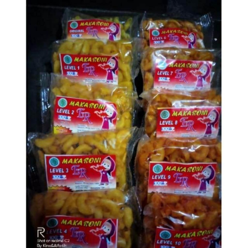 

makaroni Level ER_makaroni pedas gurih-ER marsha paket hemat isi 12