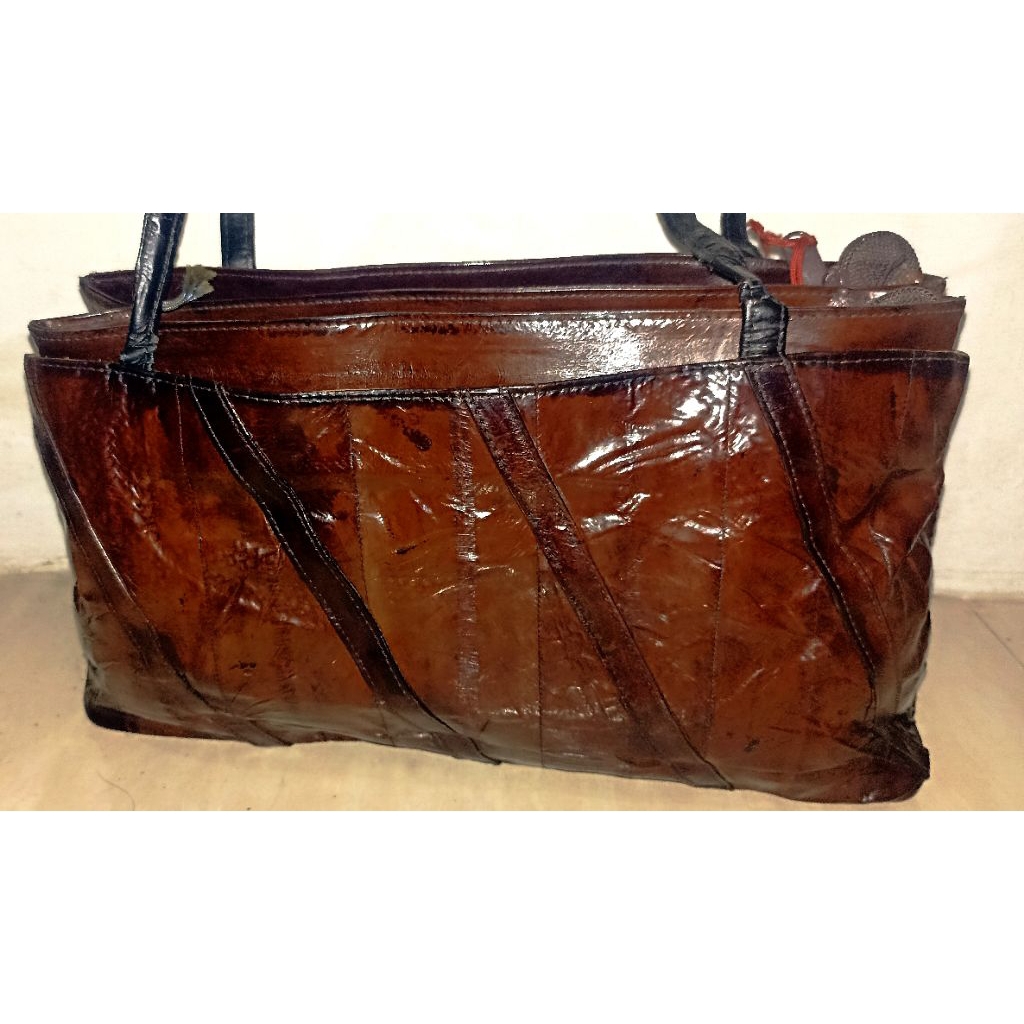 tas kulit vintage/tas jadul/vintage/tas cewek/tas cewek murah/kulit asli/tas shoulder/tas bahu/kulit