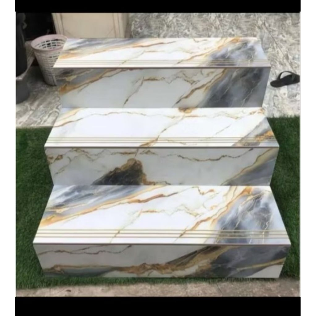 GRANIT KERAMIK TANGGA STEP NOSING LIST PLINT 30X90 REQUEST CUSTOM UKURAN