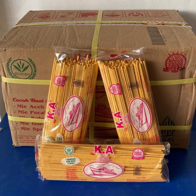 

Mie Lidi Cap kA Kapal api 1 kg Mie kering