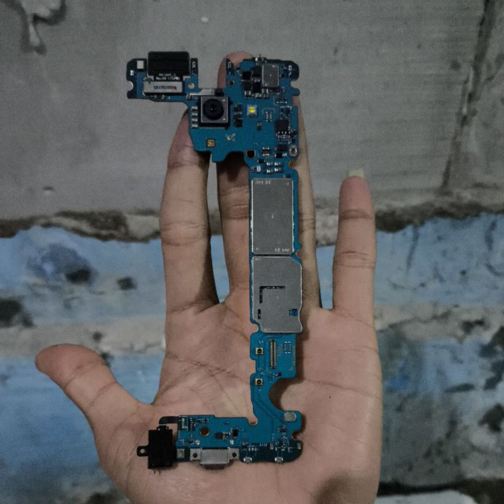 MESIN SAMSUNG A8 2018 MATOT MESIN MASIH SEGEL PERAWAN ORIGINAL