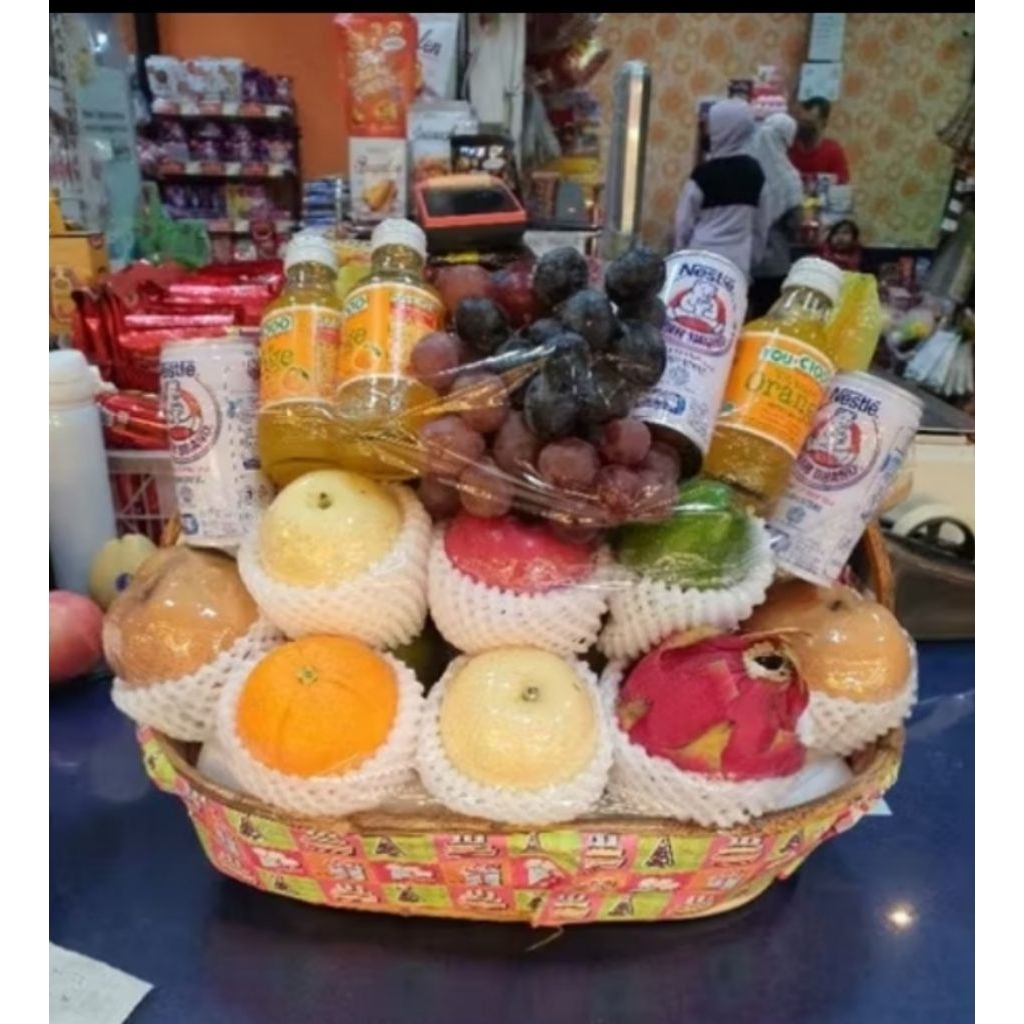 

Parsel / Hampers Buah segar made by Order ( isi boleh custom)
