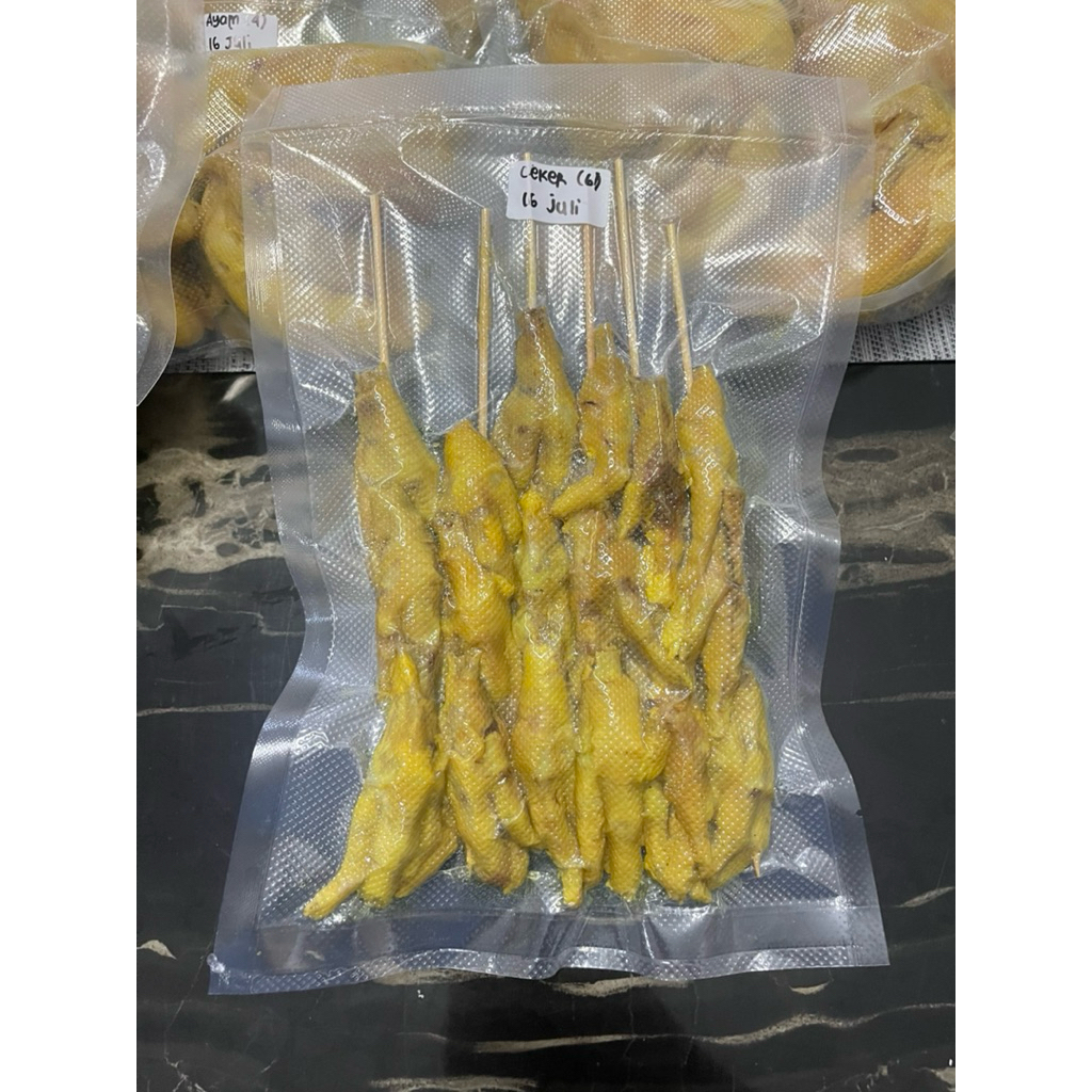 

Ceker Ungkep Tusukan Frozen ( 1 pack isi 18 ceker)