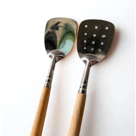 SUTIL SPATULA SEDANG GAGANG KAYU / SOTIL GAGANG KAYU / SUTIL GAGANG KAYU / SUTIL STAINLESS