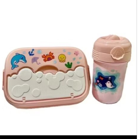 Set kotak makan dan botol minum anak BPA free