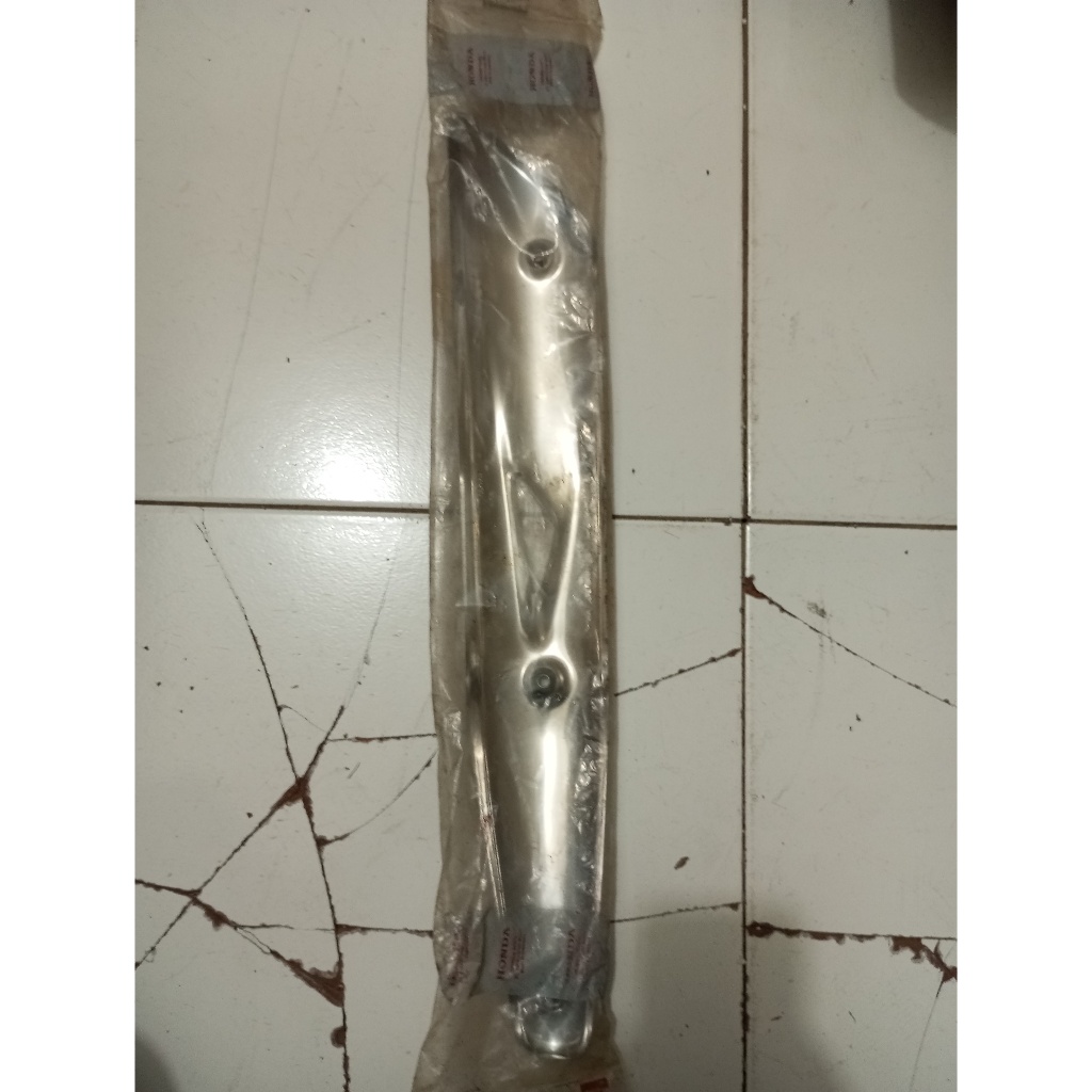 Tutup Knalpot Honda Karisma Tameng Knalpot Honda Karisma Original AHM