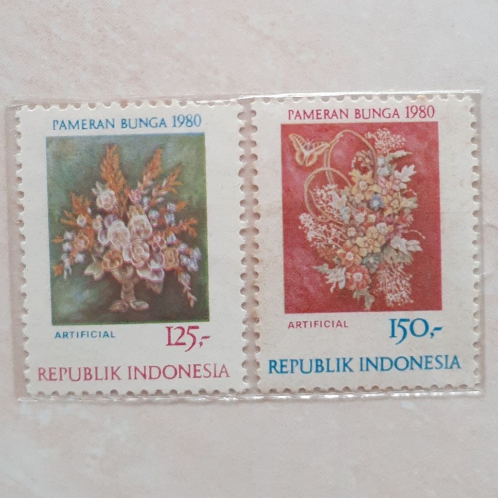 

Perangko Indonesia Festival Bunga Tahun 1980 set lengkap 2pcs