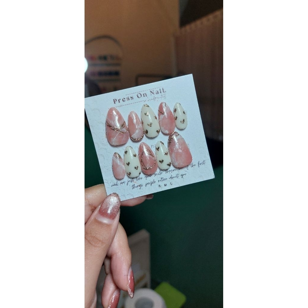 PRESSE Press On Nails – Marble Pink Heart Series