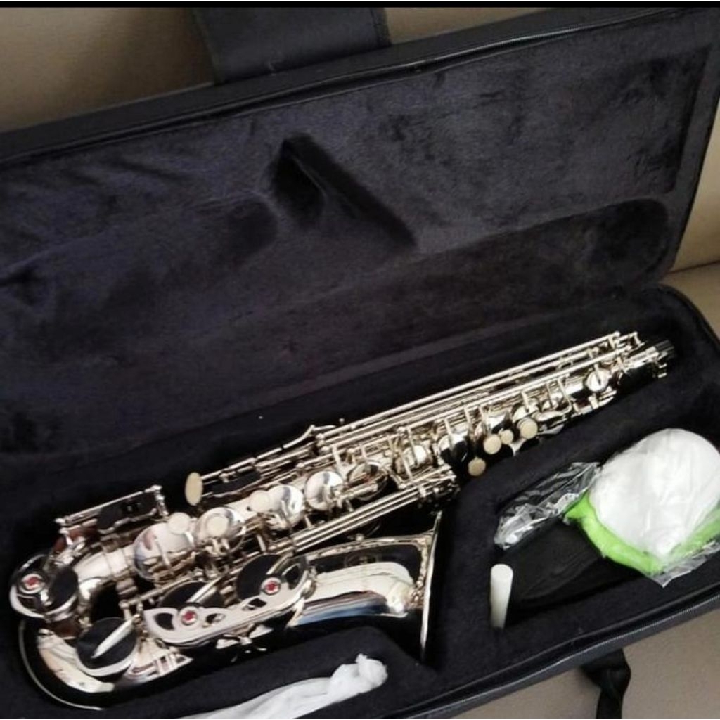TENOR SAXOPHONE OSTRAVA SILVER