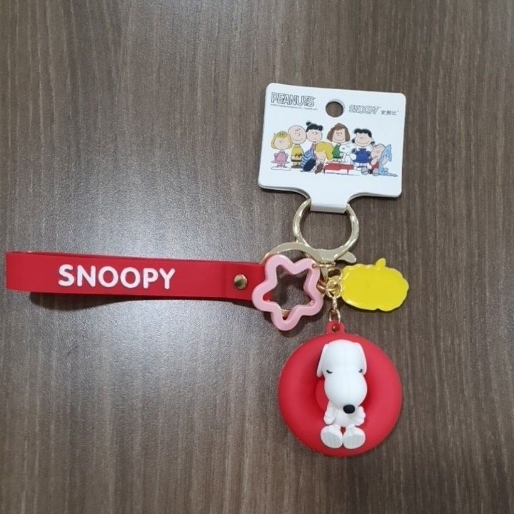 KEYCHAIN GANTUNGAN KUNCI ORIGINAL LISENSI SNOOPY PEANUTS - FUN SWIM
