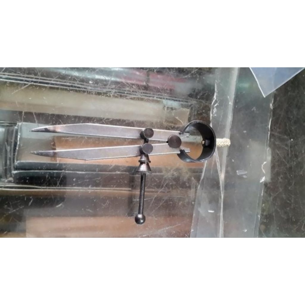 

Jangka alat tukang emas