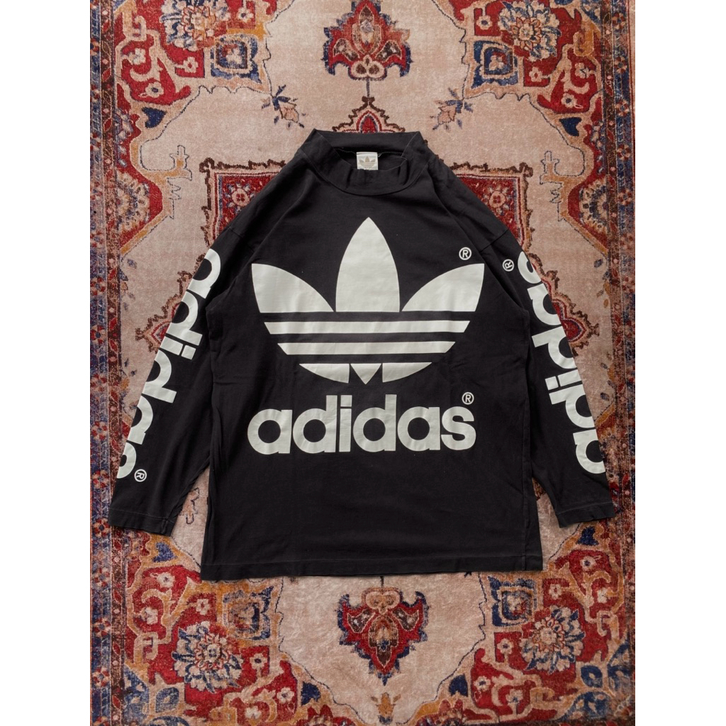 VINTAGE ADIDAS 90S BIG LOGO