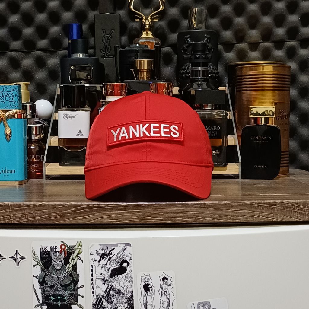 topi running MLB second