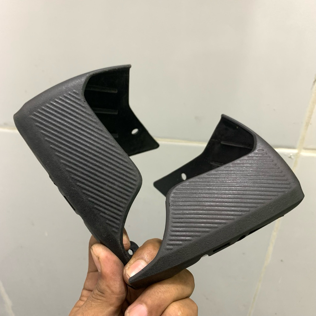 cover bawah lampu depan yamaha mio gear 125 original