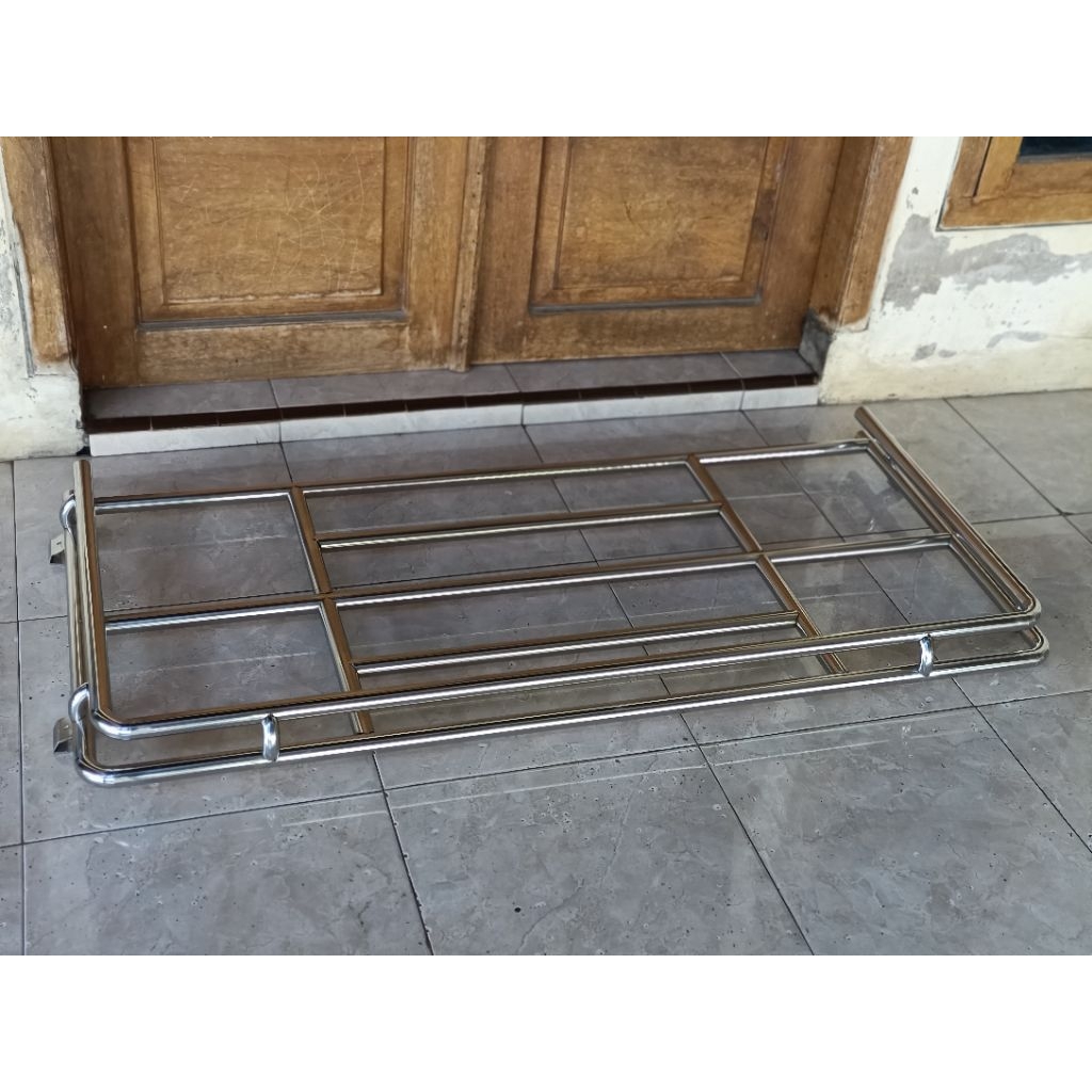 Rak kabin grand max dan CarryFutura model susun ram 4,