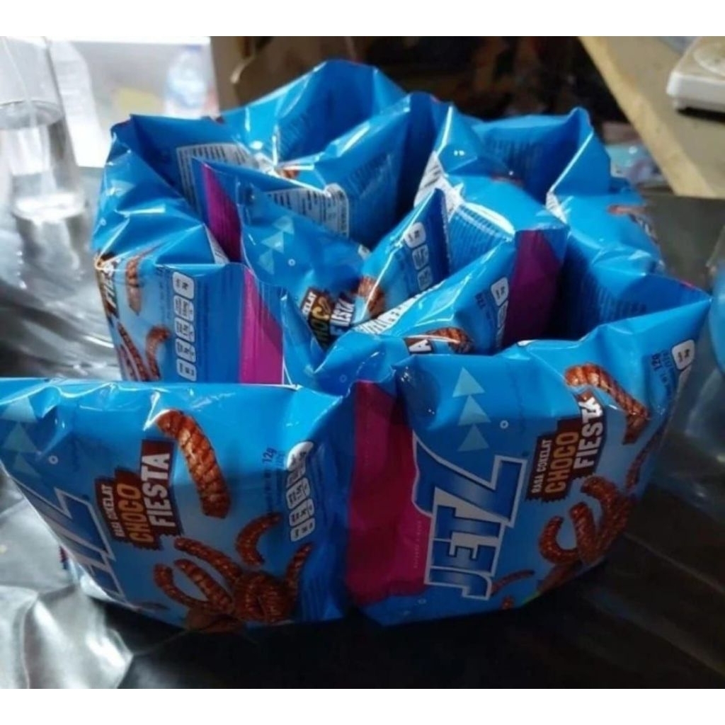 

Jetz renceng sweet 18 gram 1 dus isi 60